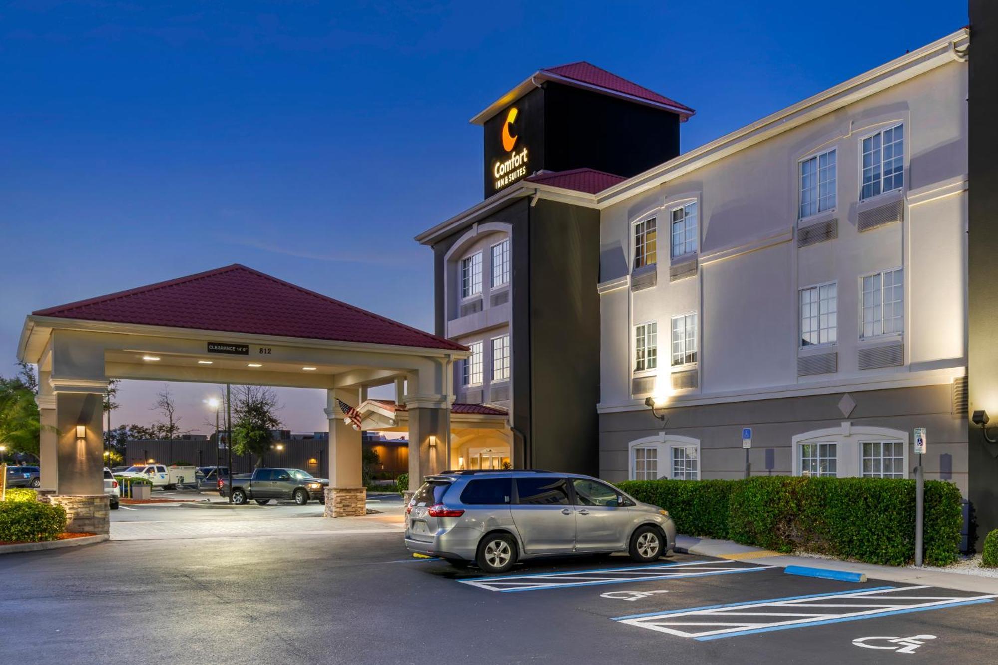 Comfort Inn & Suites Port Charlotte-Punta Gorda Εξωτερικό φωτογραφία