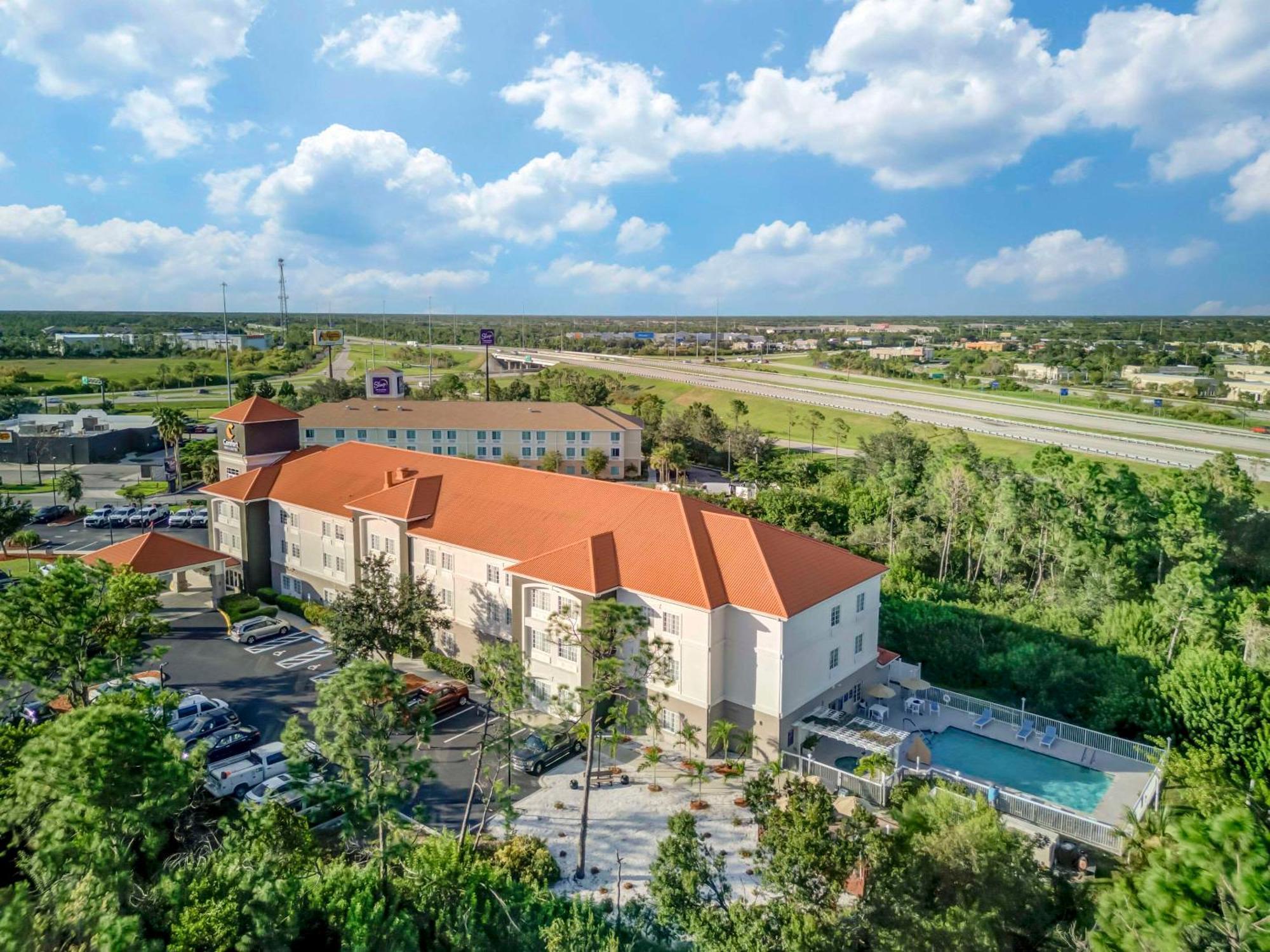 Comfort Inn & Suites Port Charlotte-Punta Gorda Εξωτερικό φωτογραφία